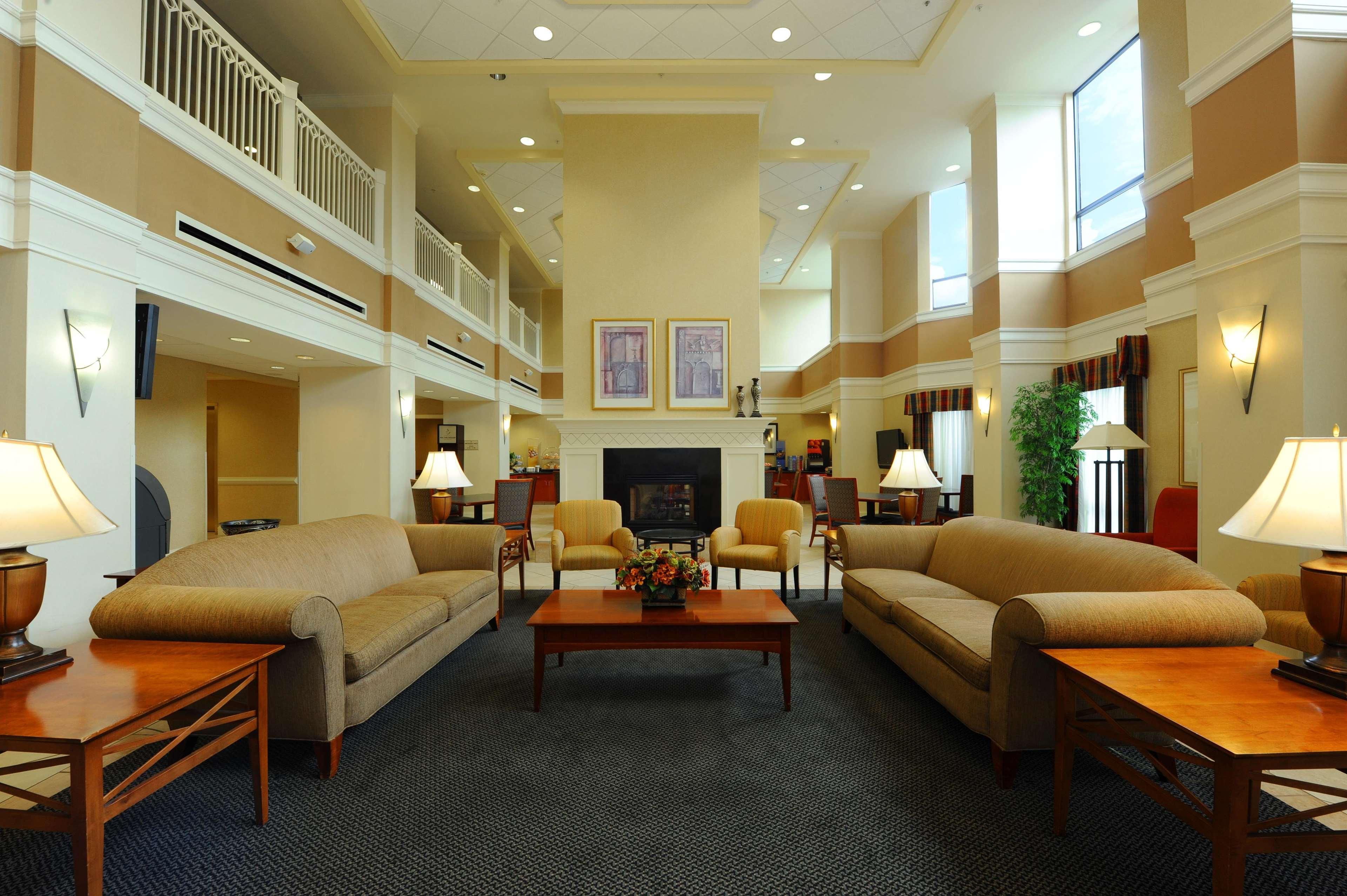 Hampton Inn & Suites-Atlanta Airport North-I-85 Hapeville Zewnętrze zdjęcie