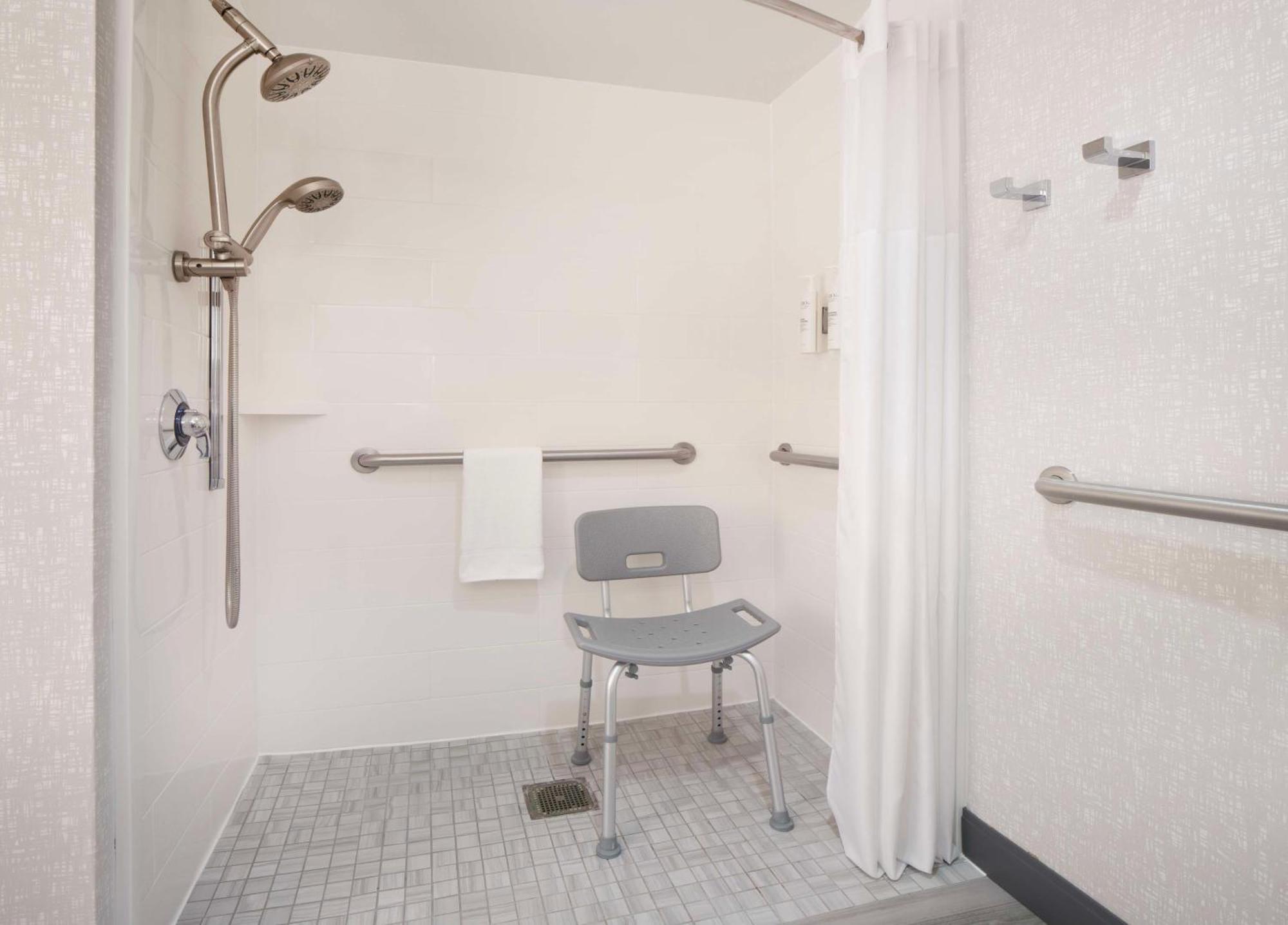 Hampton Inn & Suites-Atlanta Airport North-I-85 Hapeville Zewnętrze zdjęcie