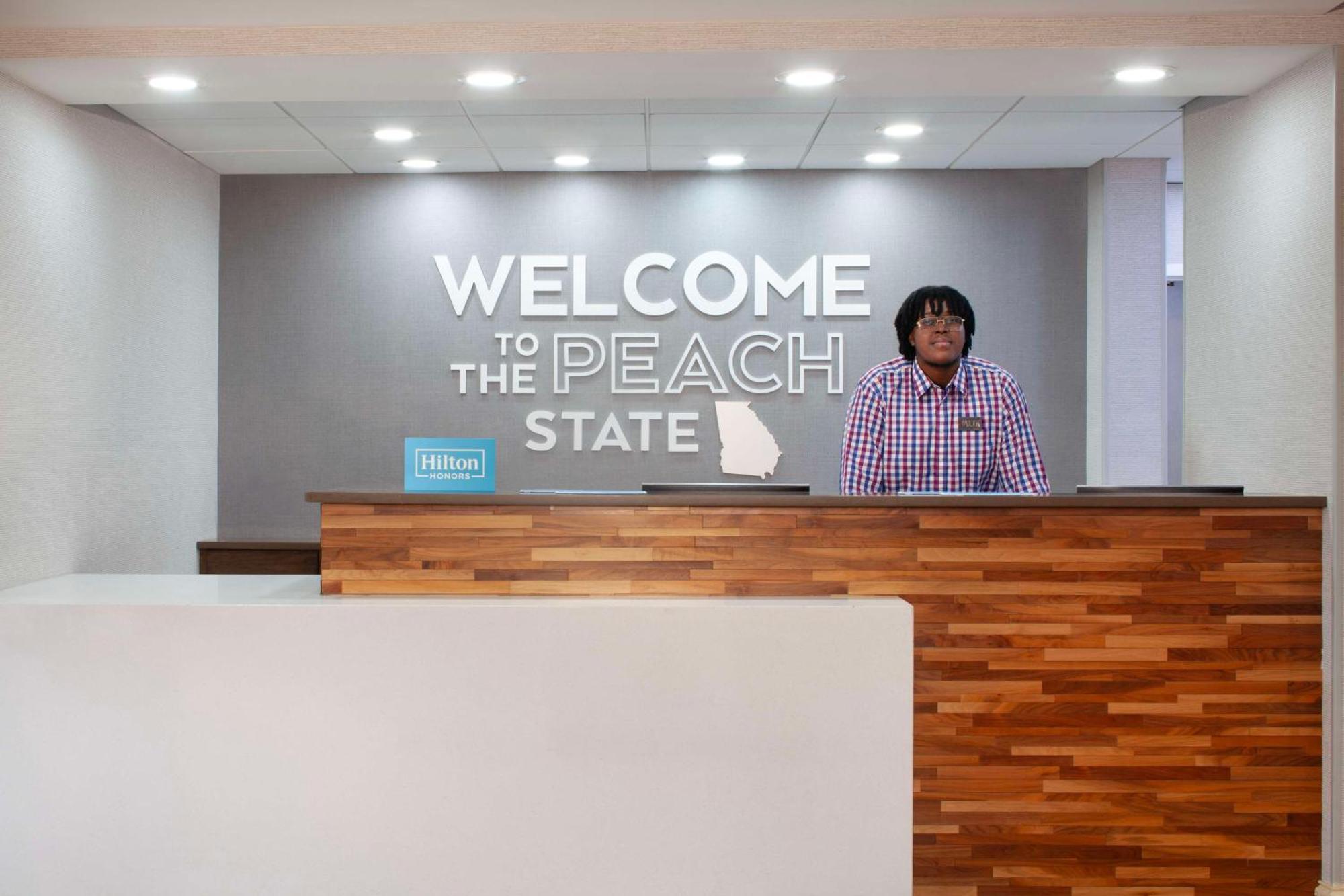 Hampton Inn & Suites-Atlanta Airport North-I-85 Hapeville Zewnętrze zdjęcie